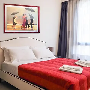Duomo Luxury - One Bed Милан