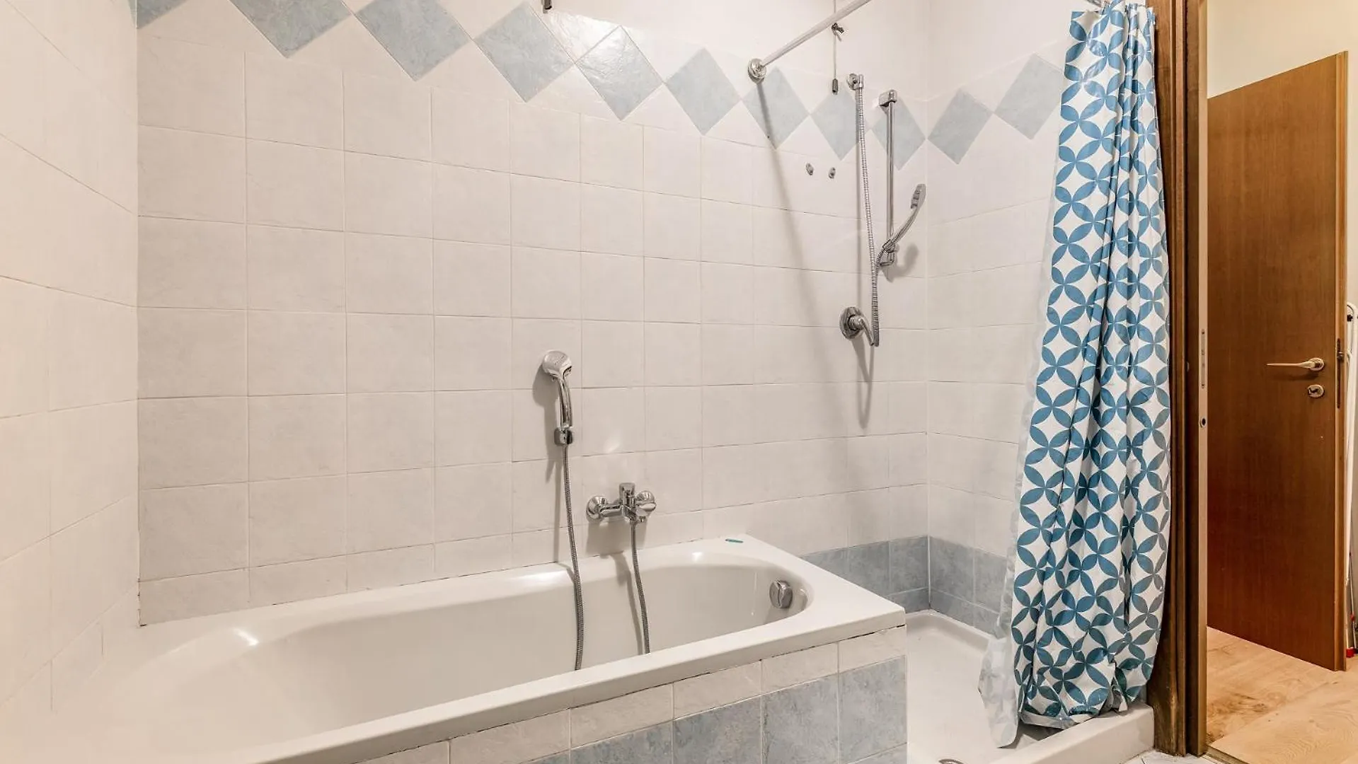 Milano Confy Apartment 2Pax- Via Tartini, 26 米兰